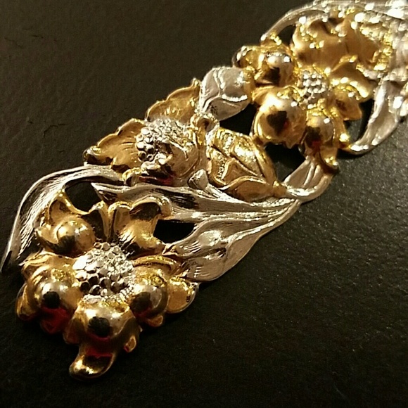 VINTAGE Pin- $$$CUT$$ - Picture 2 of 3