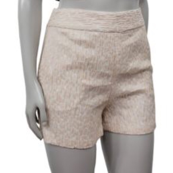 Express 2 1/2 Inch High Rise Pale Pink Shorts - Picture 1 of 1
