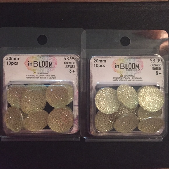 2 Packs of Singular Stone Fashion Jewelry
