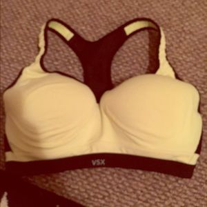 VSX sports bra great condition!!