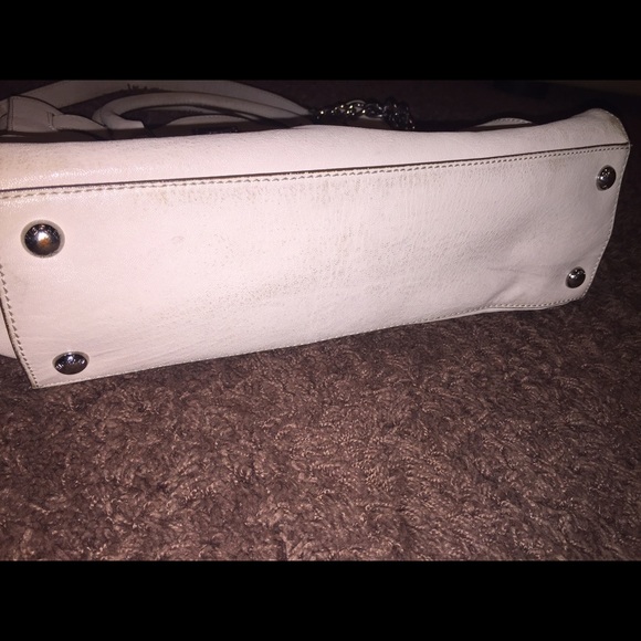 Michael Kors leather handbag - Picture 2 of 2