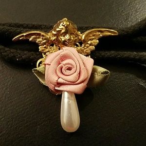 VINTAGE PIN - !!PRICE CUT!!