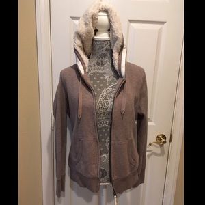 H&M fleece fur jacket Size L