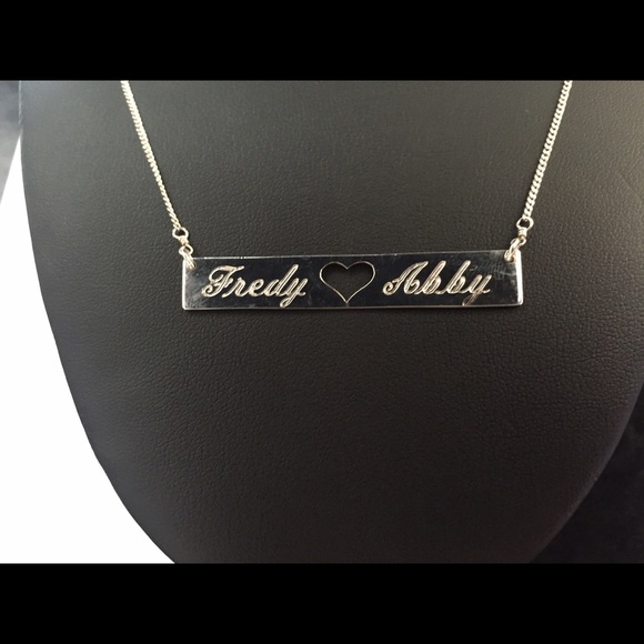 You and me necklace - Picture 2 of 3