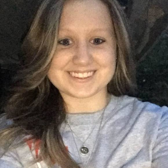 Meet your Posher, Bethany - Picture 1 of 1