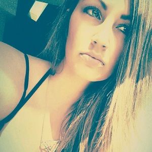 Meet your Posher, Kristin