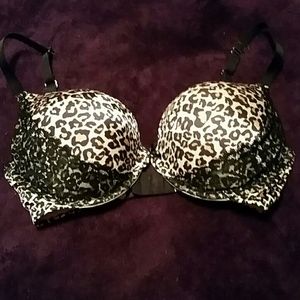 34DD lacey leopard print extreme push up bra