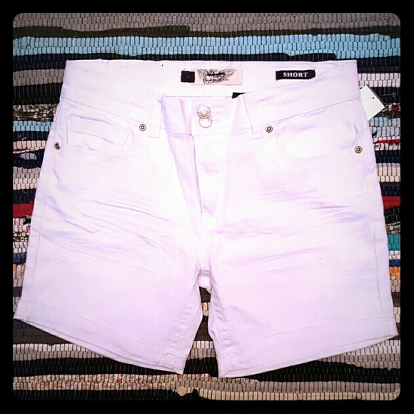 💖 NWT! VGS Long Shorts w Some Bling! 💖 - Picture 1 of 4
