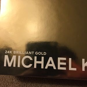 Michael Kors 24K Brilliant Gold Gift Set