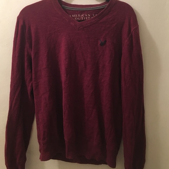 Men's oversize maroon sweater