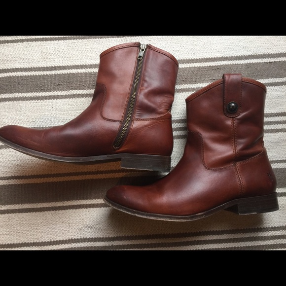 Frye Melissa Button Short Boot Sz 10