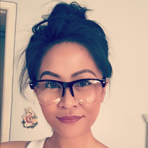 Non-prescription glasses.