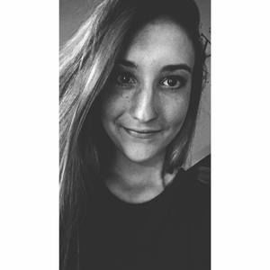 Meet your Posher, Hallie