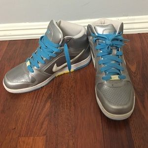Nike Air