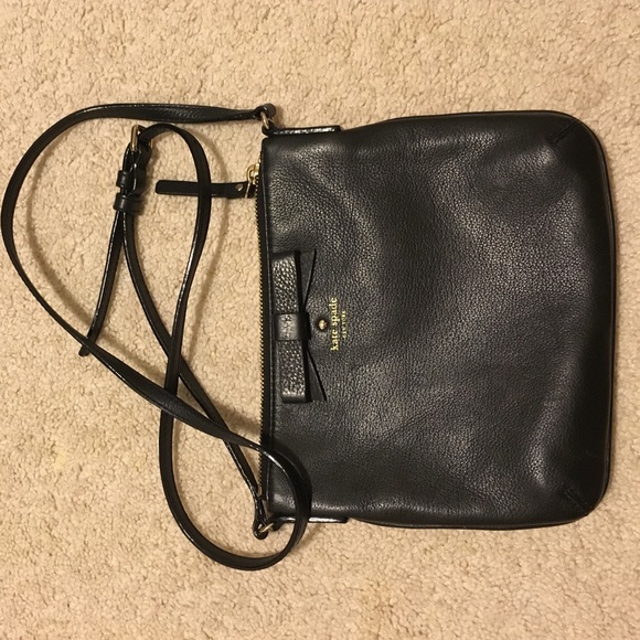 Kate Spade black crossbody bag with bow on front