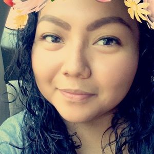 Meet your Posher, Yesenia