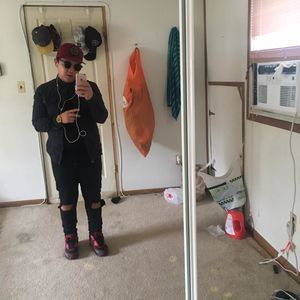 Meet your Posher, Mjcom