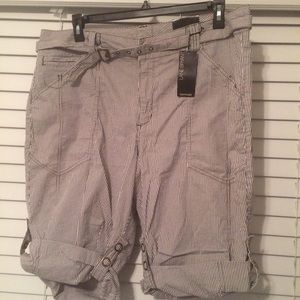 Seersucker Bermuda shorts Size 20