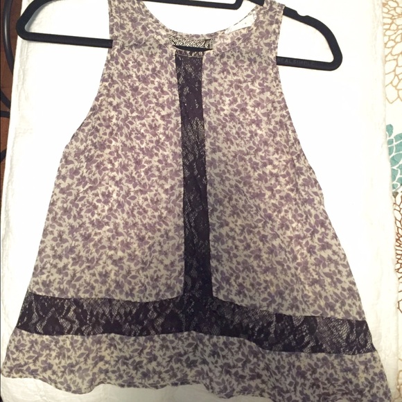 Sheer floral top/lace details