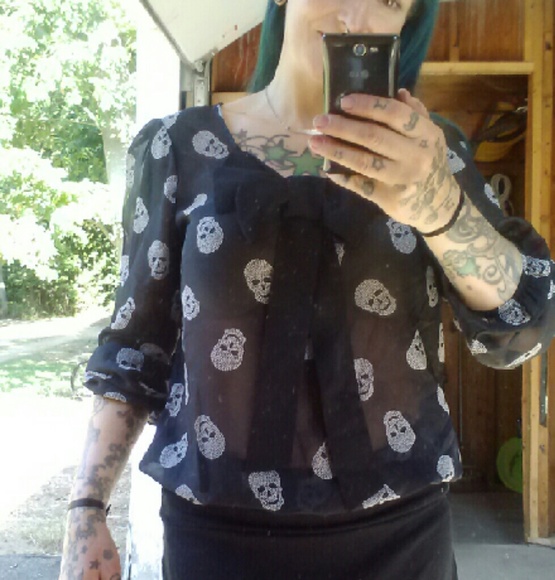 ☠️SOLD☠️ - Picture 2 of 2