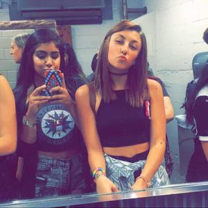 Meet your Posher, Pelin