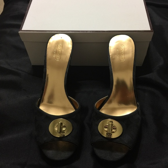 COACH Judith 12C Black Mules - Picture 4 of 4