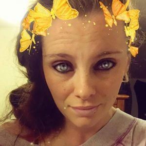 Meet your Posher, Justine renee