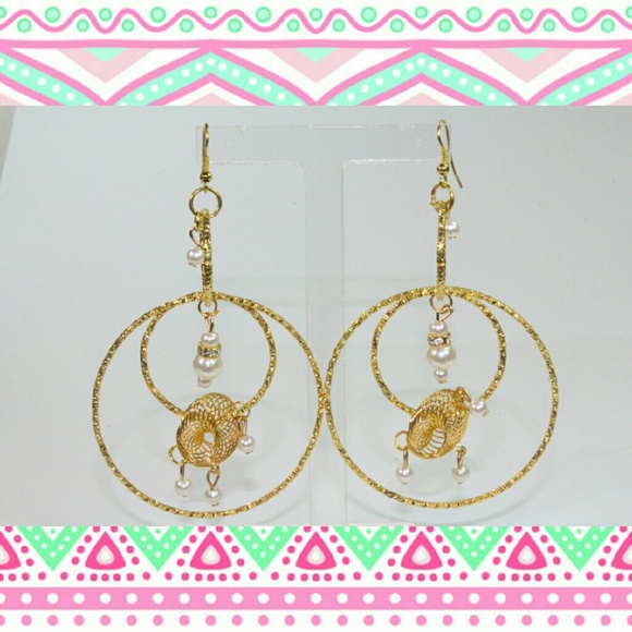 Wirework Double Hoop Earrings w/Faux Pearl Beads - Picture 2 of 2