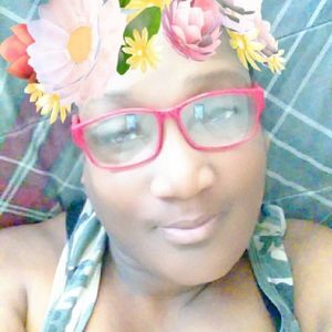 Meet your Posher, Alandra