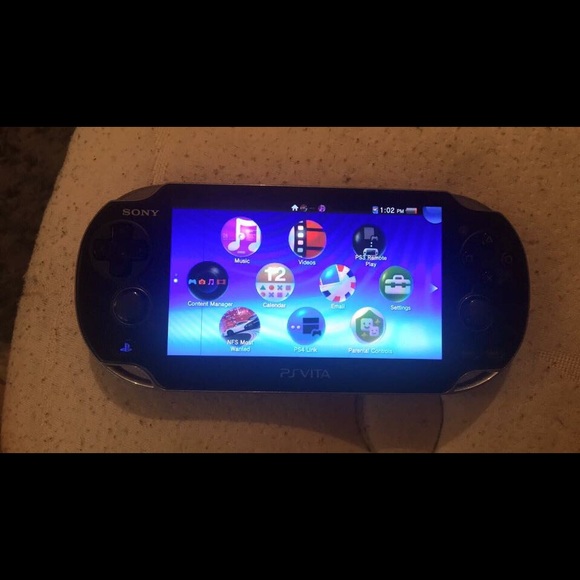 Great PRICE 🎮PS VITA & GAME❣ ✂️REDUCED✂️❣ - Picture 2 of 3