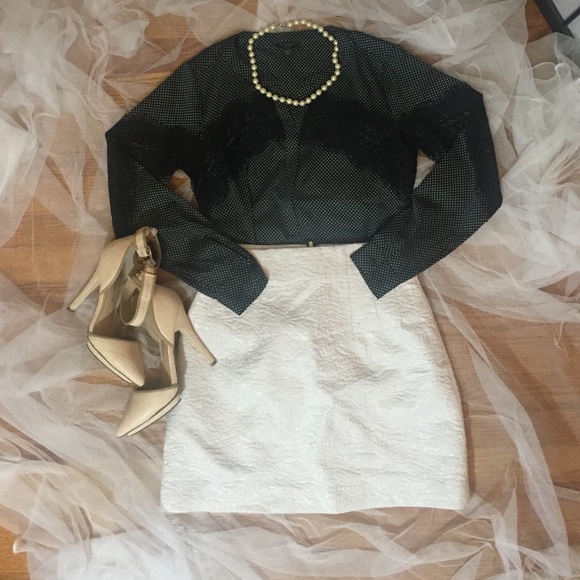 H&M white skirt