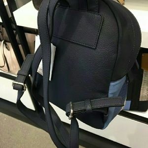 Meet your Posher, Corey