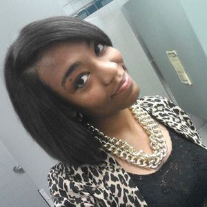 Meet your Posher, Ashley