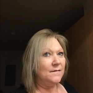 Meet your Posher, Shelly