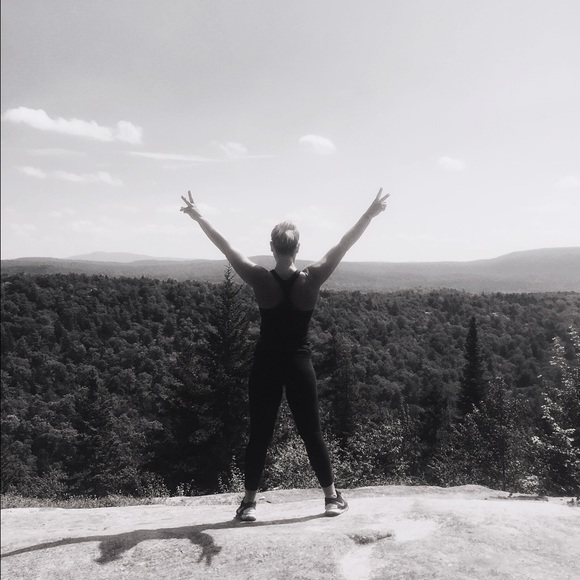 Meet your Posher, Kari - Picture 2 of 2