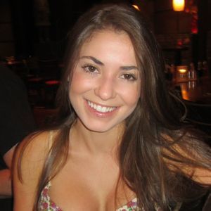 Meet your Posher, Nicole