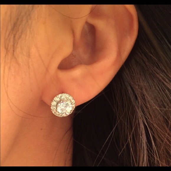 18K white gold filled swarovski crystal - Picture 2 of 2