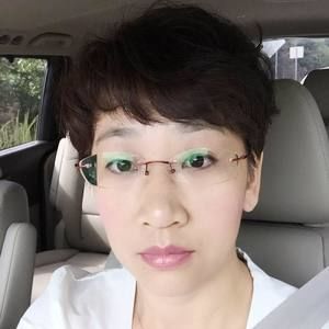 Meet your Posher, Ling