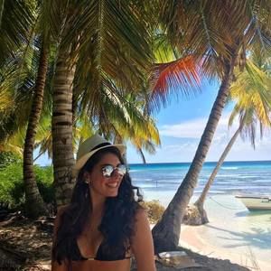 Meet your Posher, Isabela