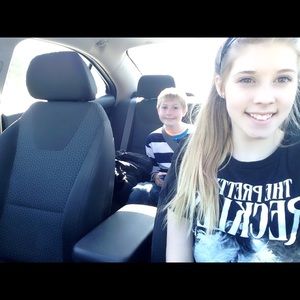 Meet your Posher, Hannah