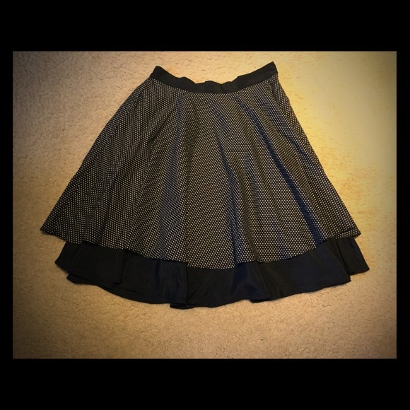 Polka dot tiered skirt. - Picture 1 of 4