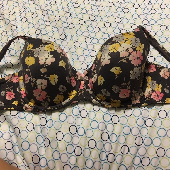 Victoria secret bra