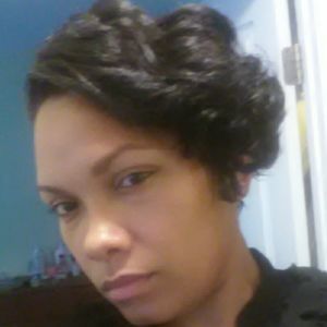 Meet your Posher, Yolanda