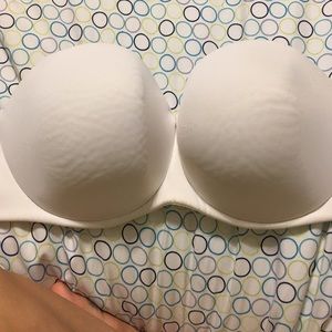 Strapless bra
