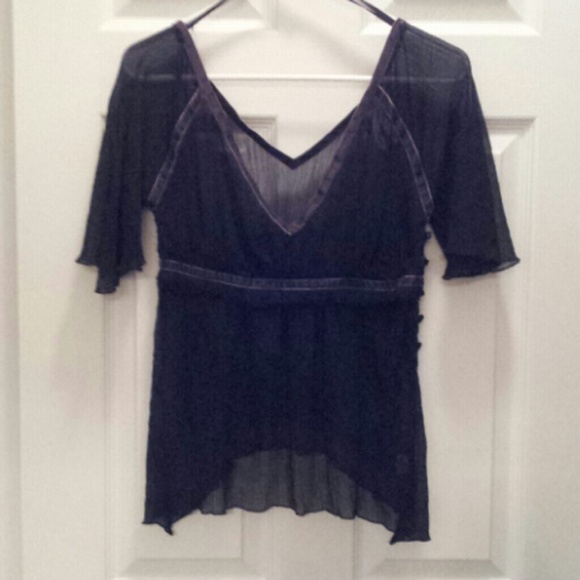 velvet trim top