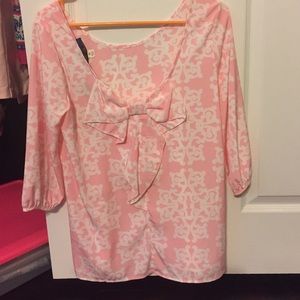 Francesca's Pink and White Bow back top