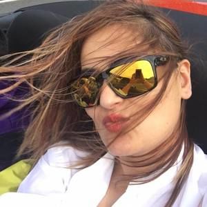 Meet your Posher, Shweta