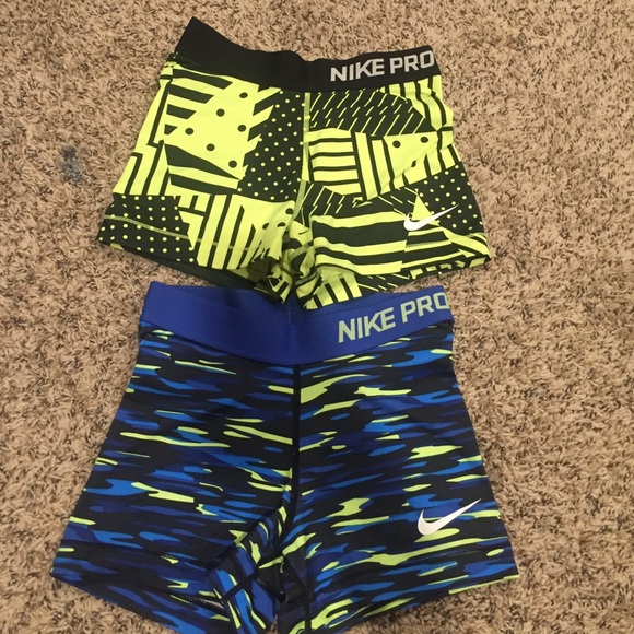 NIKE PRO compression short