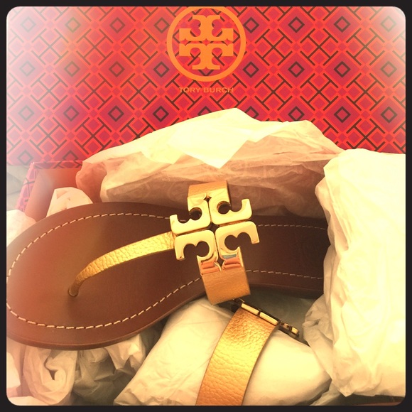 Tory Burch Thong Sandals (Nude Gold)