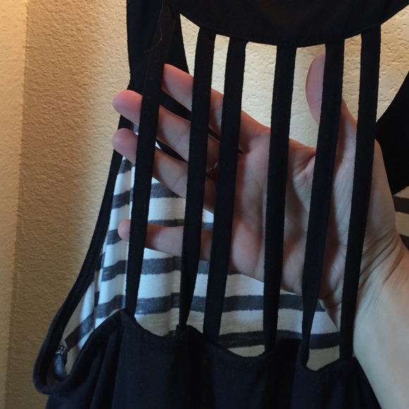 Sundress - Picture 3 of 3